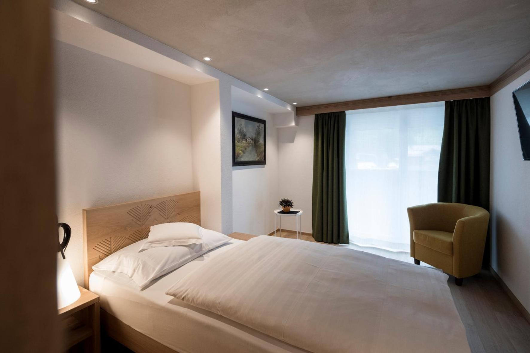 Posta Zirm Hotel Corvara In Badia Eksteriør bilde