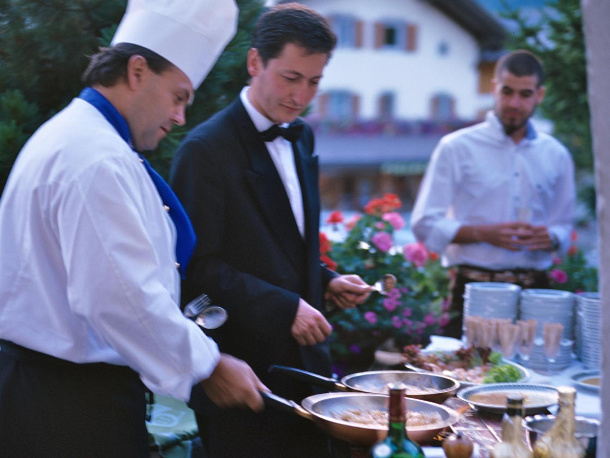 Posta Zirm Hotel Corvara In Badia Eksteriør bilde